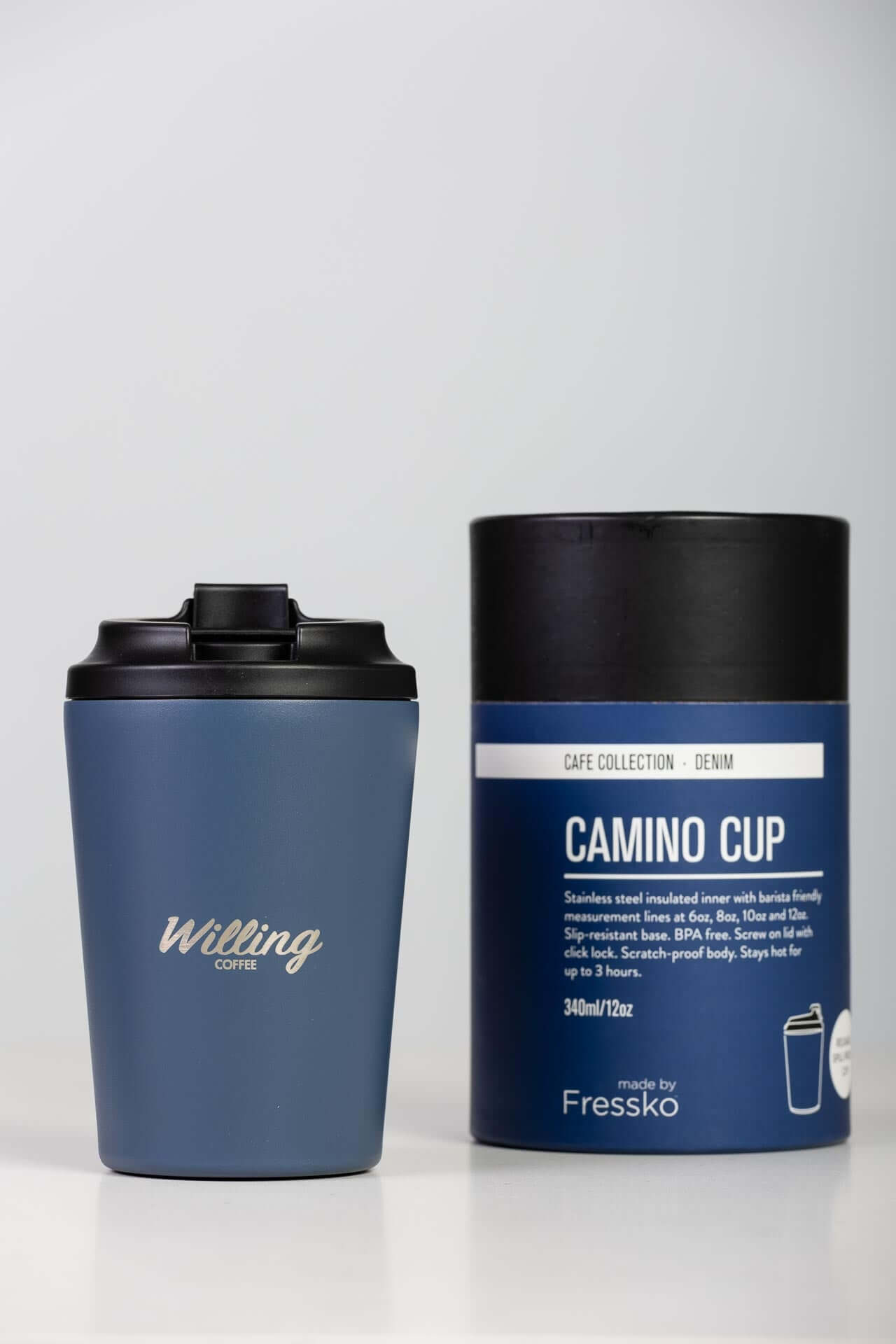 8oz Navy Keep Cup from Willing Coffee - Eco-friendly, spill-proof lid, textured exterior for enhanced grip. Ideal for hot/cold drinks on the go, includes storage tube.